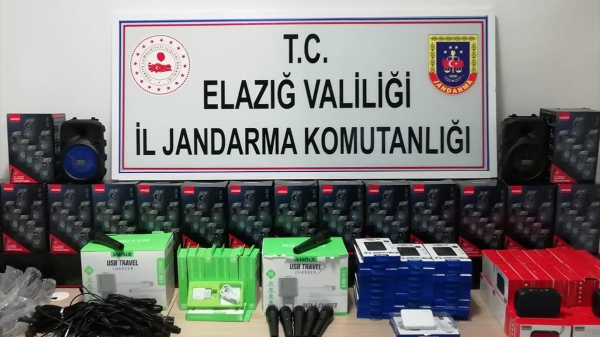 Elazığ'da kaçakçılık operasyonu: 2 gözaltı
