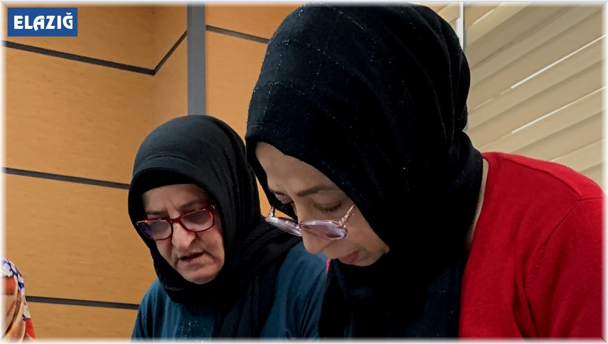 Elazığ'da kadınlar, ücretsiz dikiş-nakış kursu sayesinde meslek sahibi oluyor