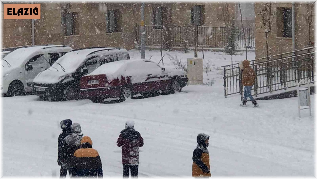 Elazığ'da kar tatili 1 gün daha uzatıldı
