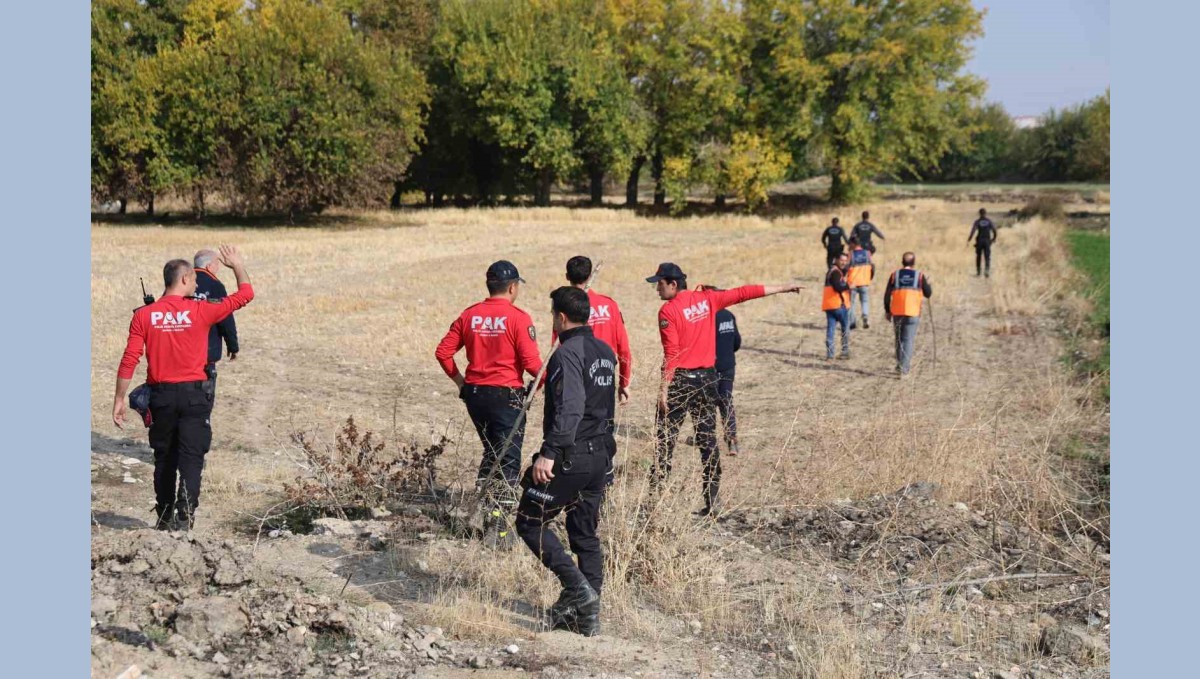 Elazığ'da kaybolan çocuk için ekipler seferber oldu: Çalışmalar sürüyor