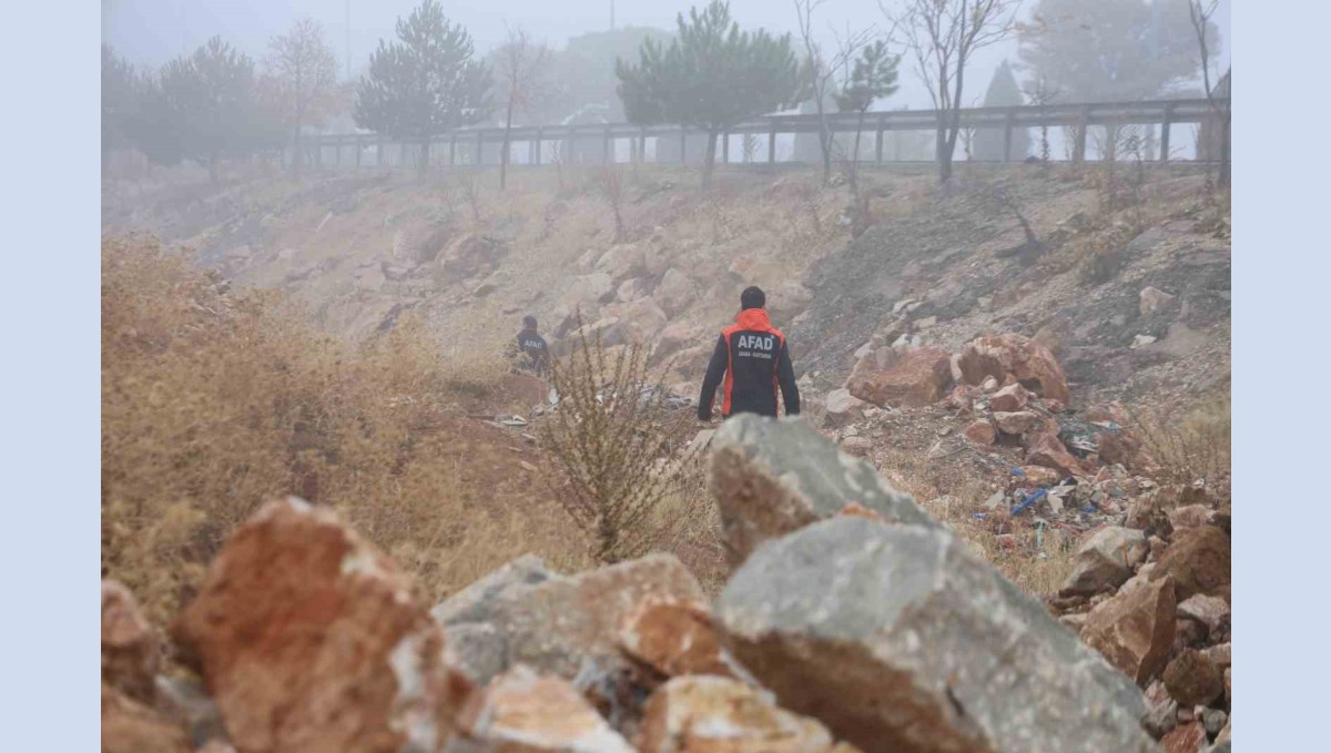 Elazığ'da kaybolan yaşlı adam için ekipler seferber oldu