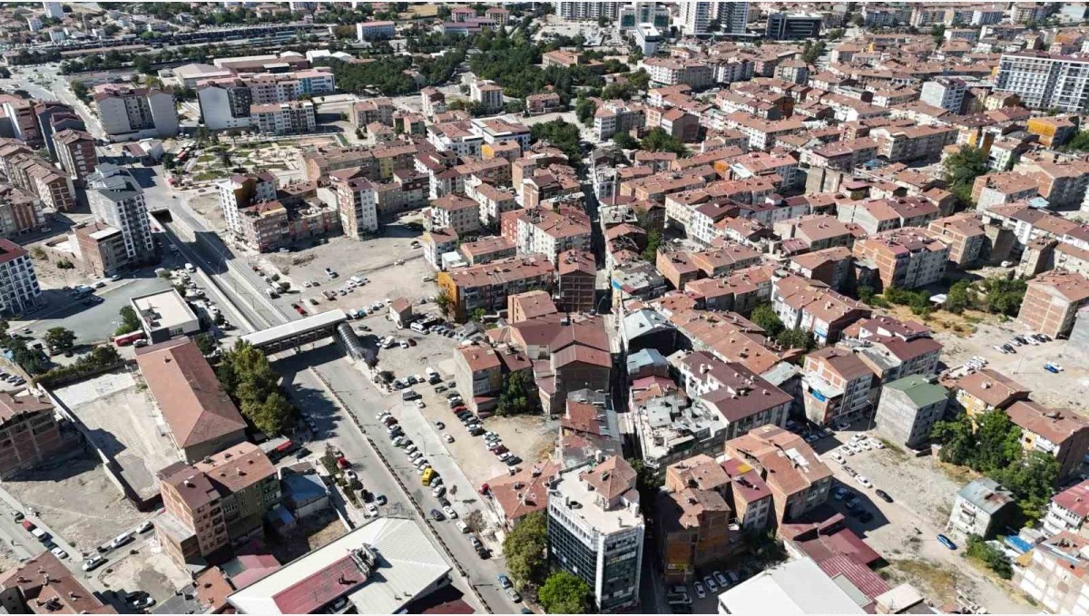 Elazığ'da kentsel dönüşüm çalışmaları sürüyor