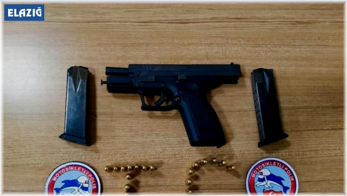 Elazığ'da kesinleşmiş hapis cezası bulunan 4 zanlı yakalandı