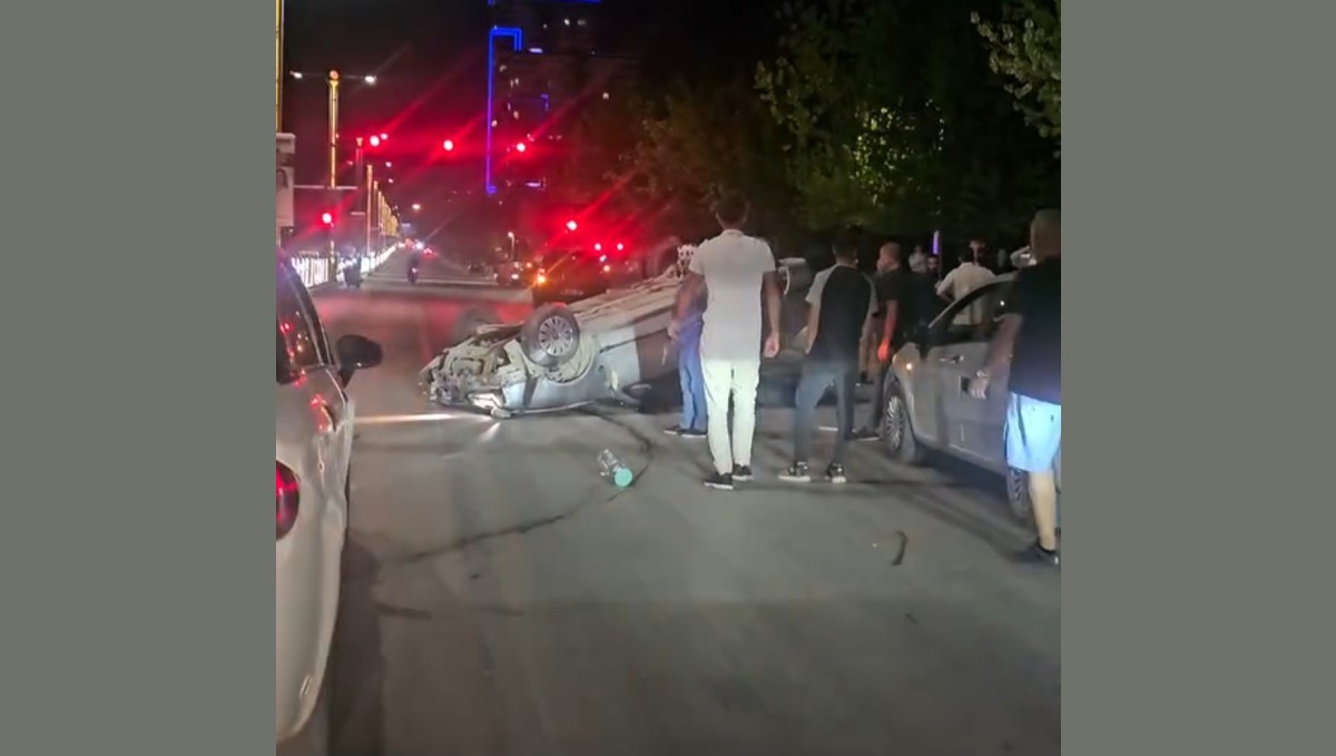 Elazığ'da kontrolden çıkan otomobil takla attı: 1 yaralı