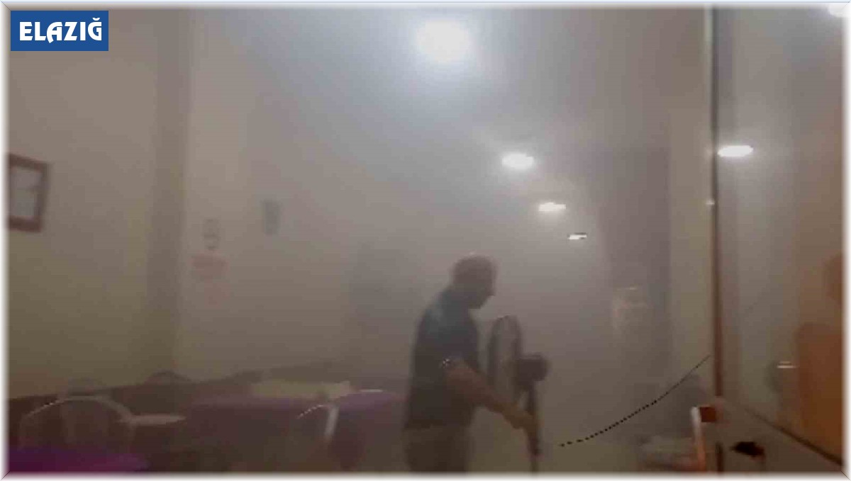 Elazığ'da korkutan yangın: Sporcular müdahale edip söndürdü