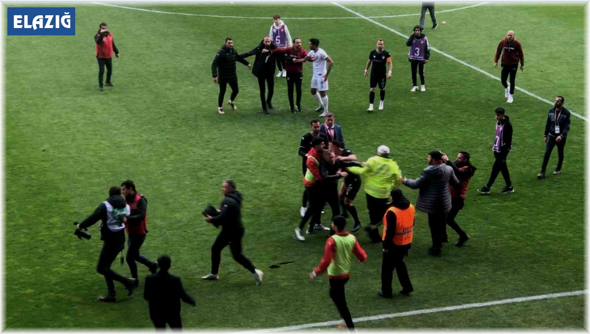 Elazığ'da maç sonrası kavga çıktı