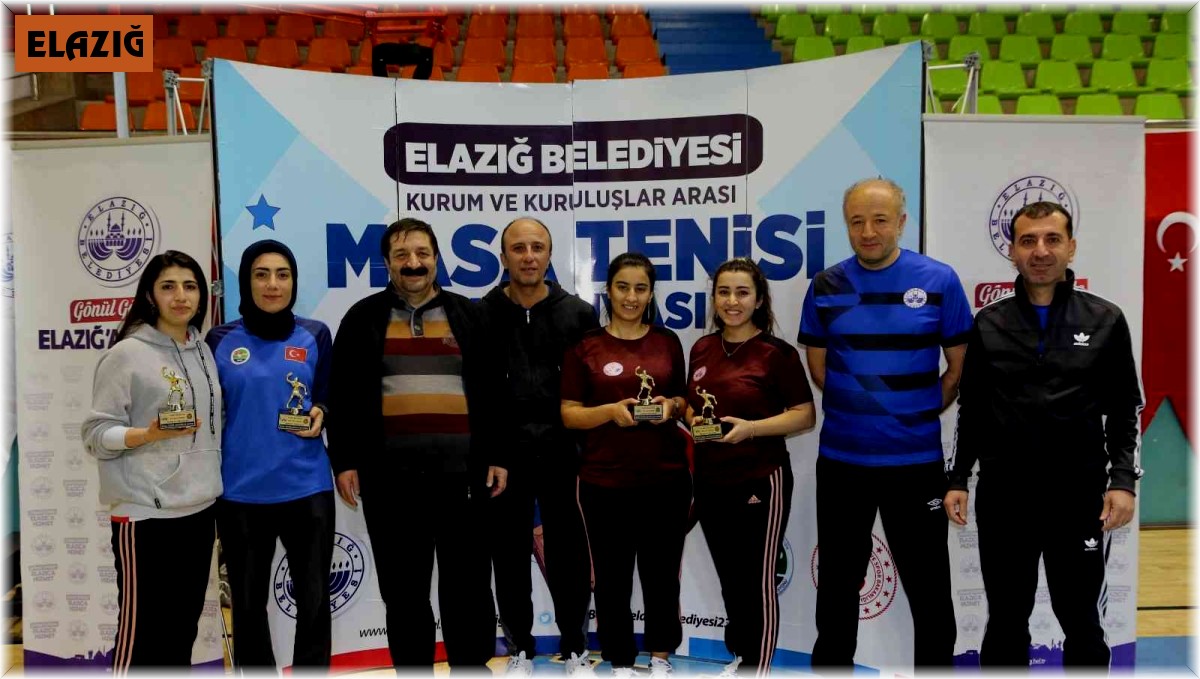 Elazığ'da masa tenisi turnuvası sona erdi