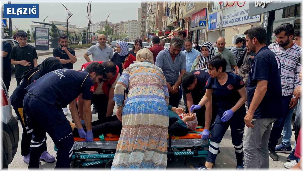 Elazığ'da motosikletin çarptığı kadın yaralandı