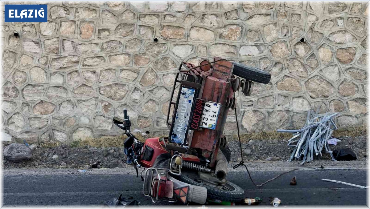 Elazığ'da motosikletler çarpıştı: 2 yaralı