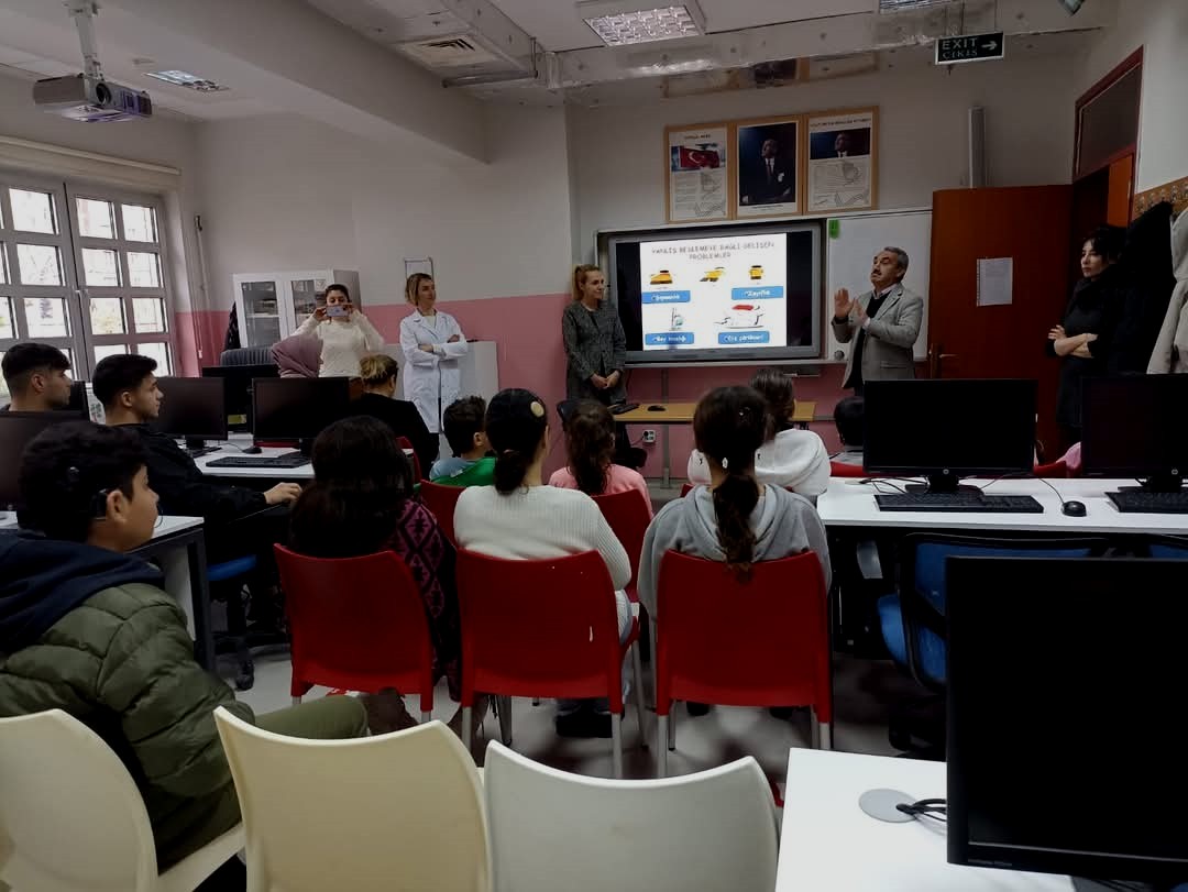 Elazığ'da öğrencilere sağlıklı beslenme ve diyabet eğitimi