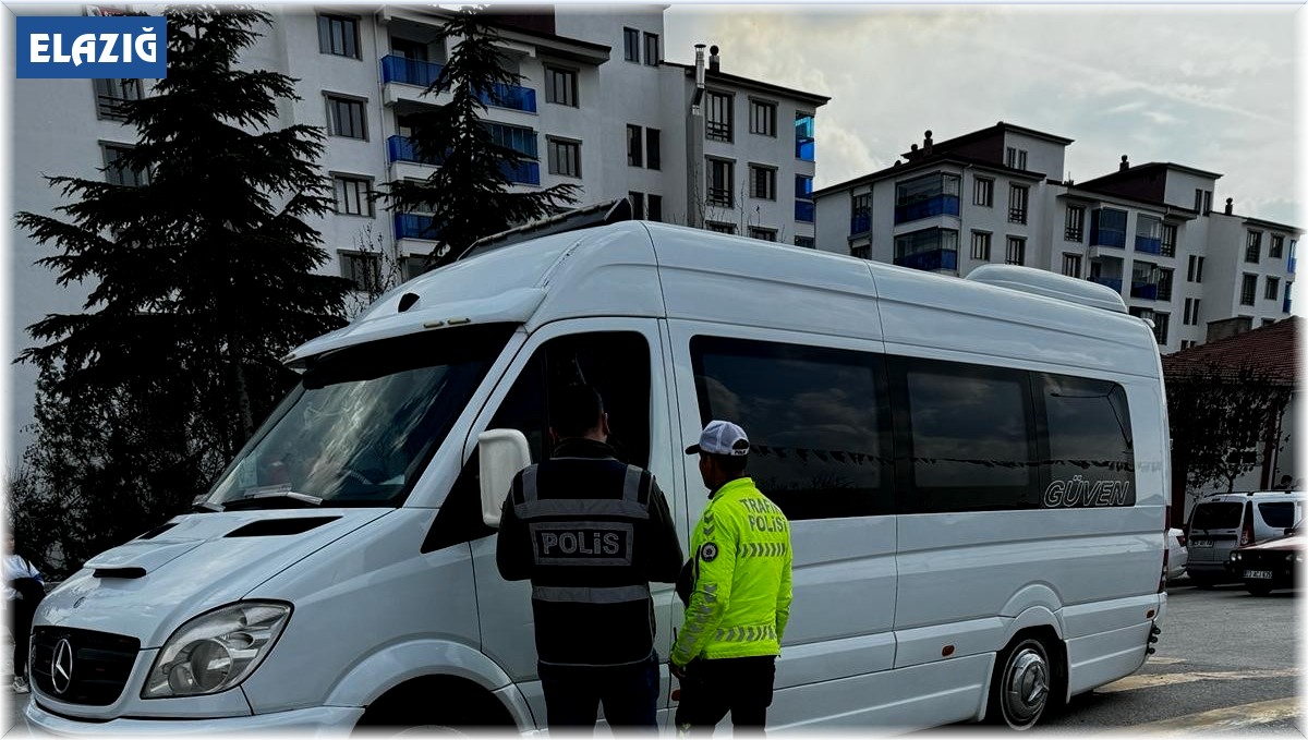 Elazığ'da okul önü denetimleri sürüyor