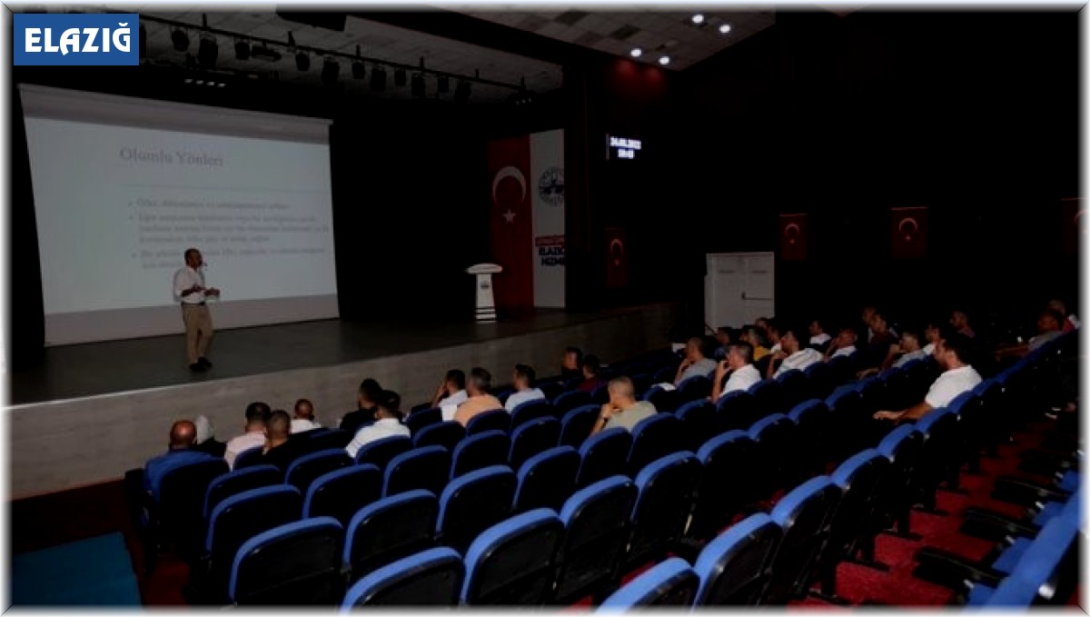 Elazığ'da otobüs şoförlerine eğitim verildi