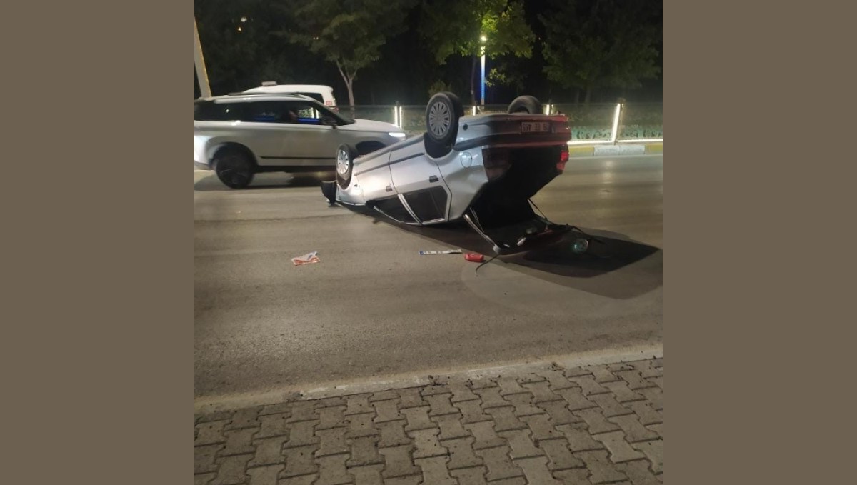 Elazığ'da otomobil takla attı: 1 yaralı