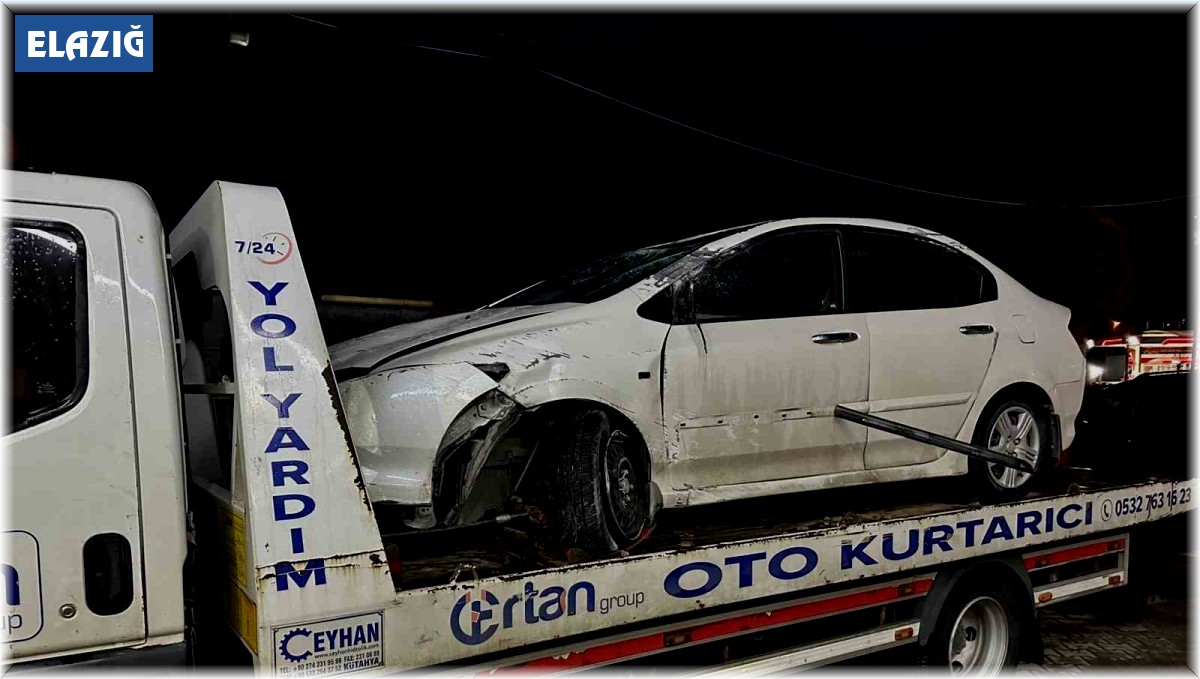 Elazığ'da otomobil, tünel içerisinde takla attı
