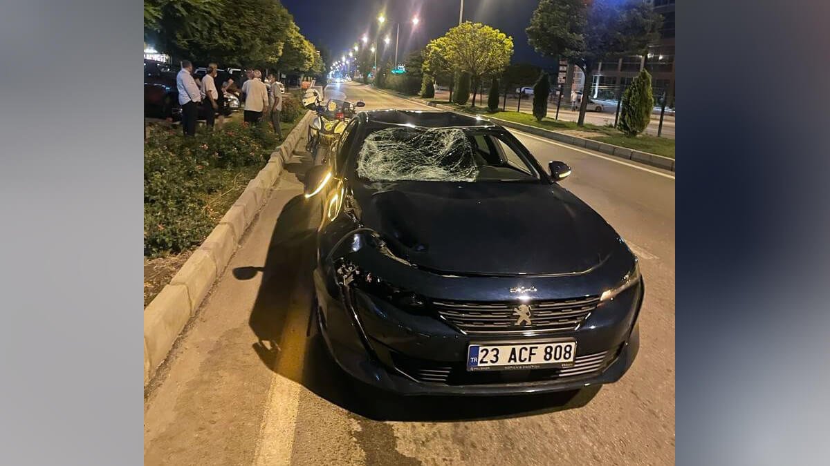 Elazığ'da otomobilin çarptığı yaya hayatını kaybetti