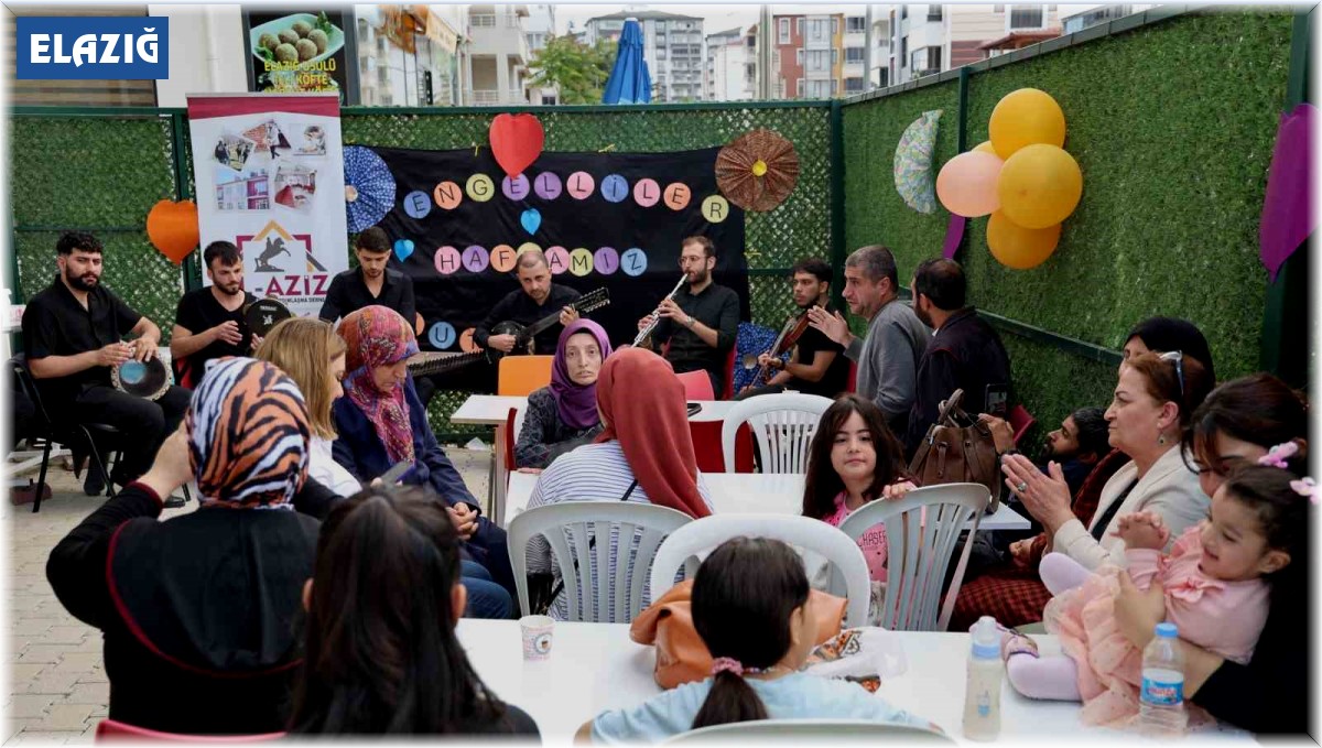 Elazığ'da özel bireyler 'Kürsübaşı' etkinliğinde doyasıya eğlendi