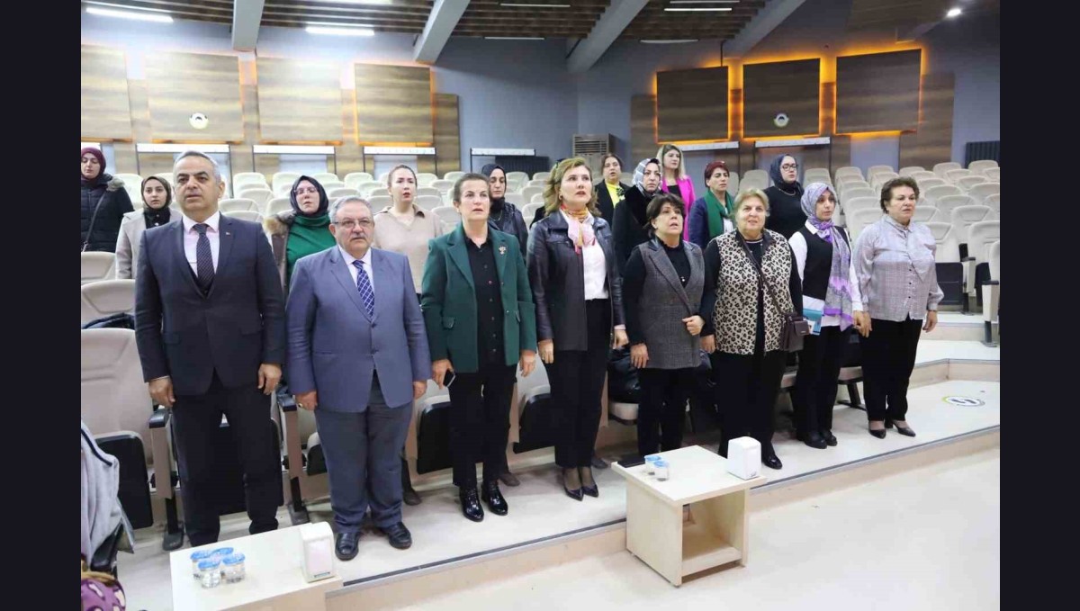 Elazığ'da 'Özel Çocuklara Sahip Ailelerin Karşılaştığı Sorunlar ve Yasal Hakları" paneli düzenlendi