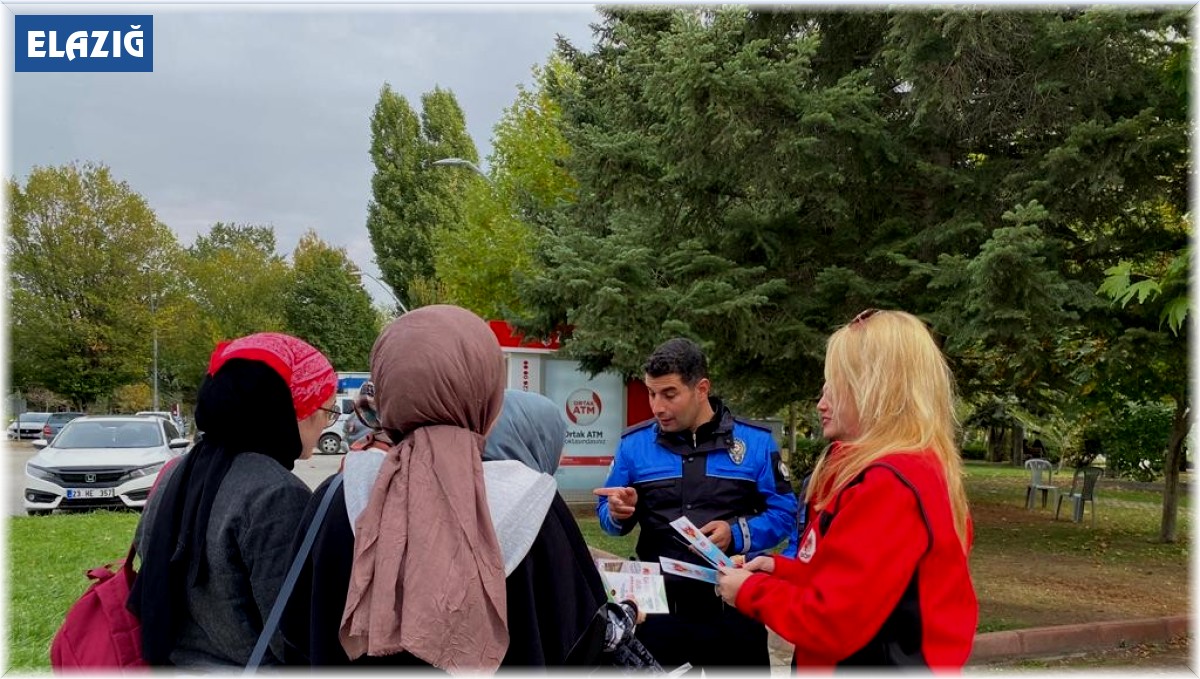 Elazığ'da polis, üniversite öğrencilerini bilgilendirdi