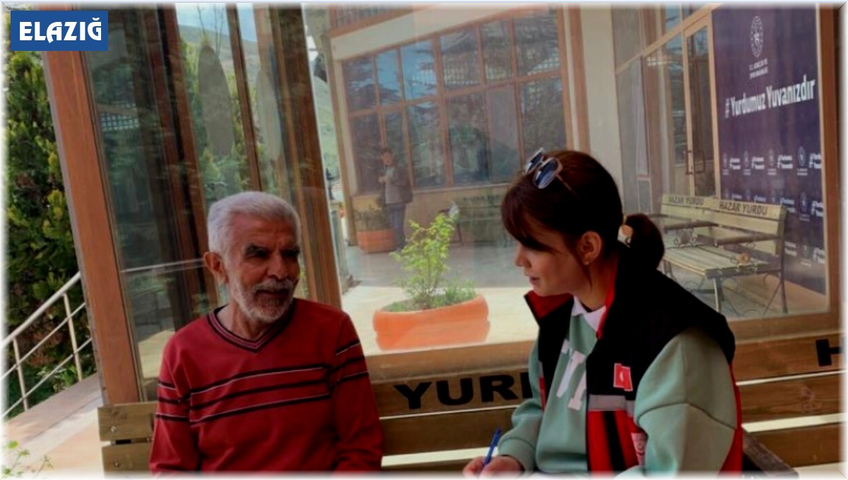 Elazığ'da psiko-sosyal destek ekipleri depremzedeleri yalnız bırakmıyor