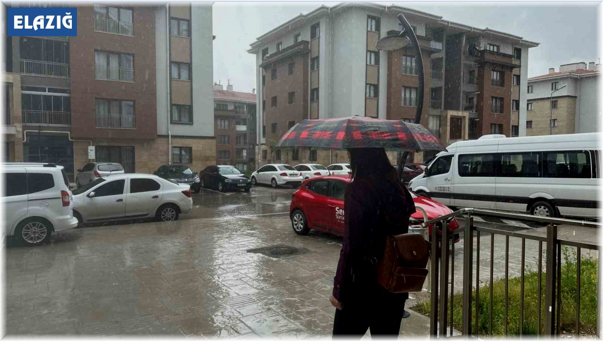 Elazığ'da sağanak yağış