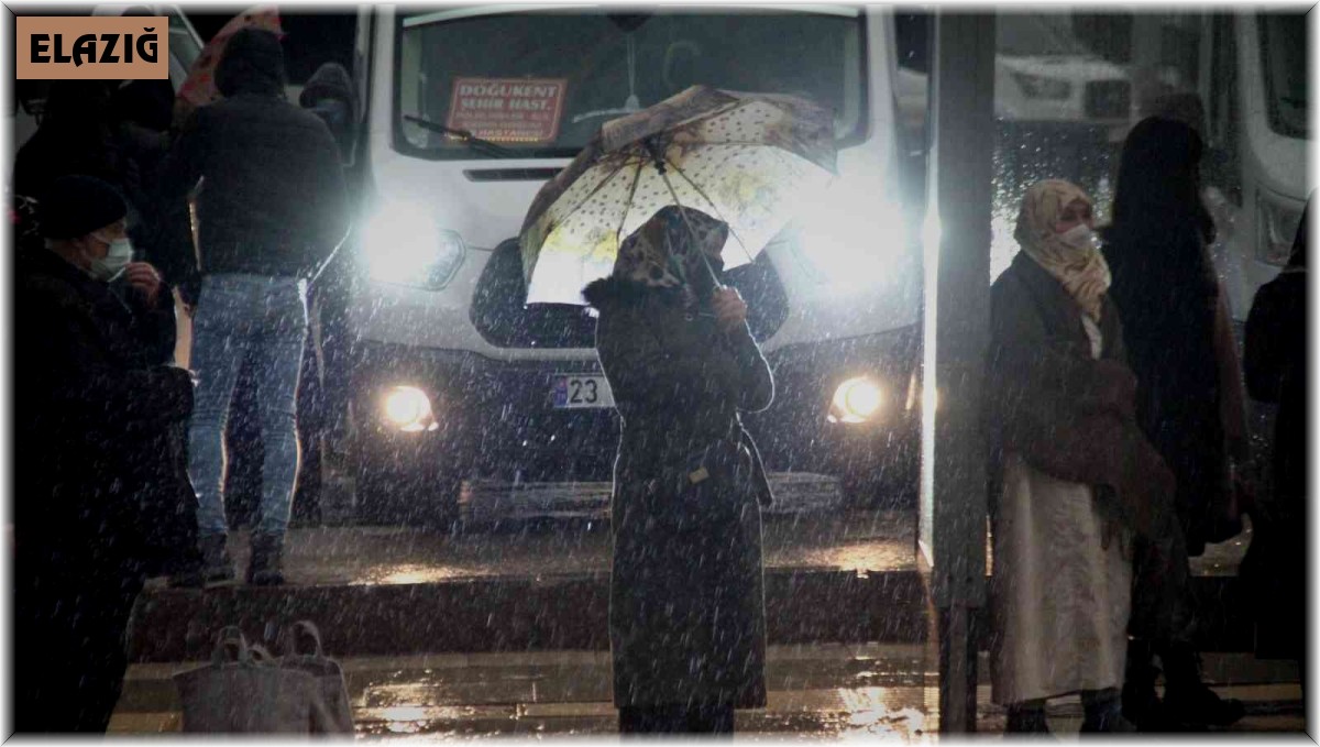 Elazığ'da sağanak yağış etkili oldu