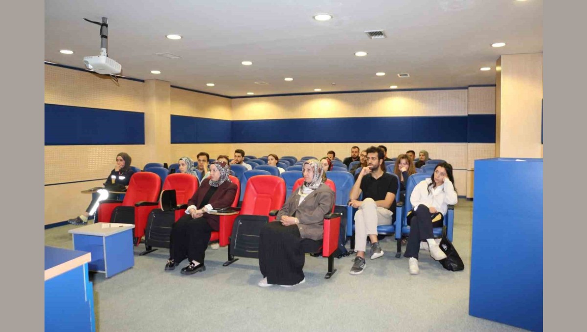 Elazığ'da sağlıkta kalite standartları eğitimi