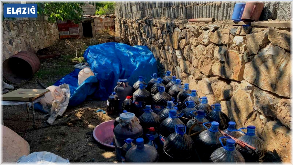 Elazığ'da sahte içki operasyonu: 2 gözaltı