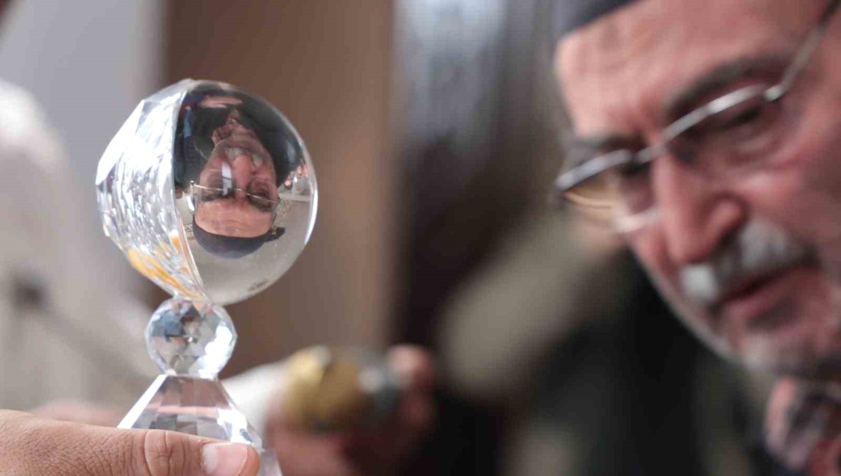 Elazığ'da Sakal-ı Şerif ve Hırka-i Şerif ziyarete açıldı