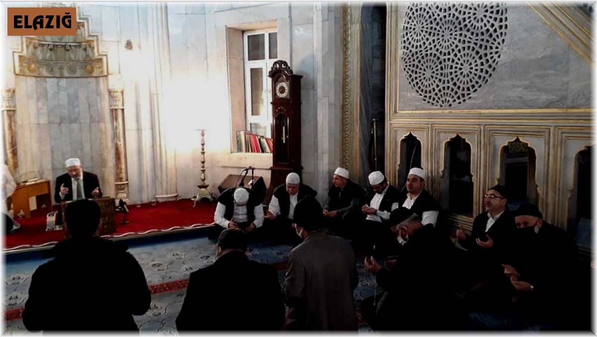 Elazığ'da Sarıkamış Şehitleri dualarla anıldı