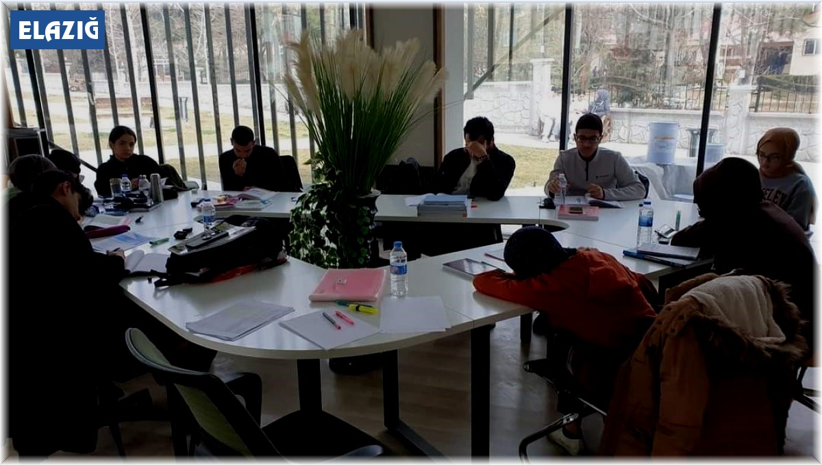 Elazığ'da semt kütüphanelerine yoğun ilgi