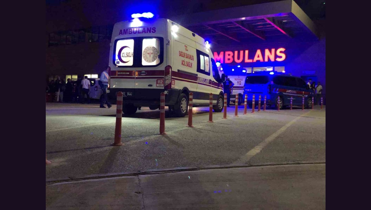 Elazığ'da serinlemek için baraj gölüne giren çocuk boğuldu