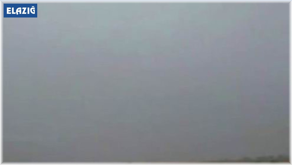 Elazığ'da şiddetli yağış sonrası dere coştu