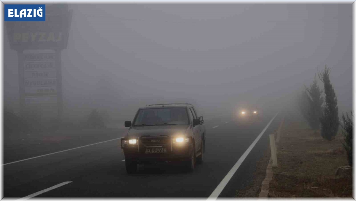 Elazığ'da sis etkili oldu, görüş mesafesi 2 metreye kadar düştü