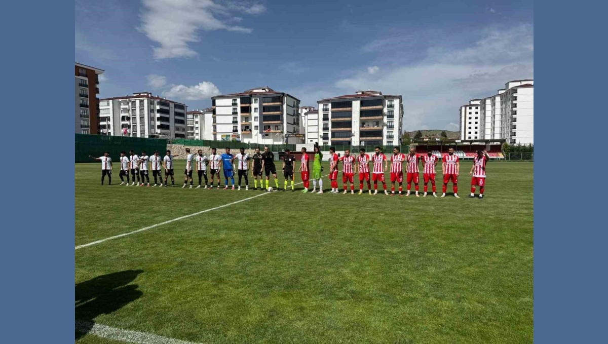 Elazığ'da Siverek Belediyespor penaltılarla turladı