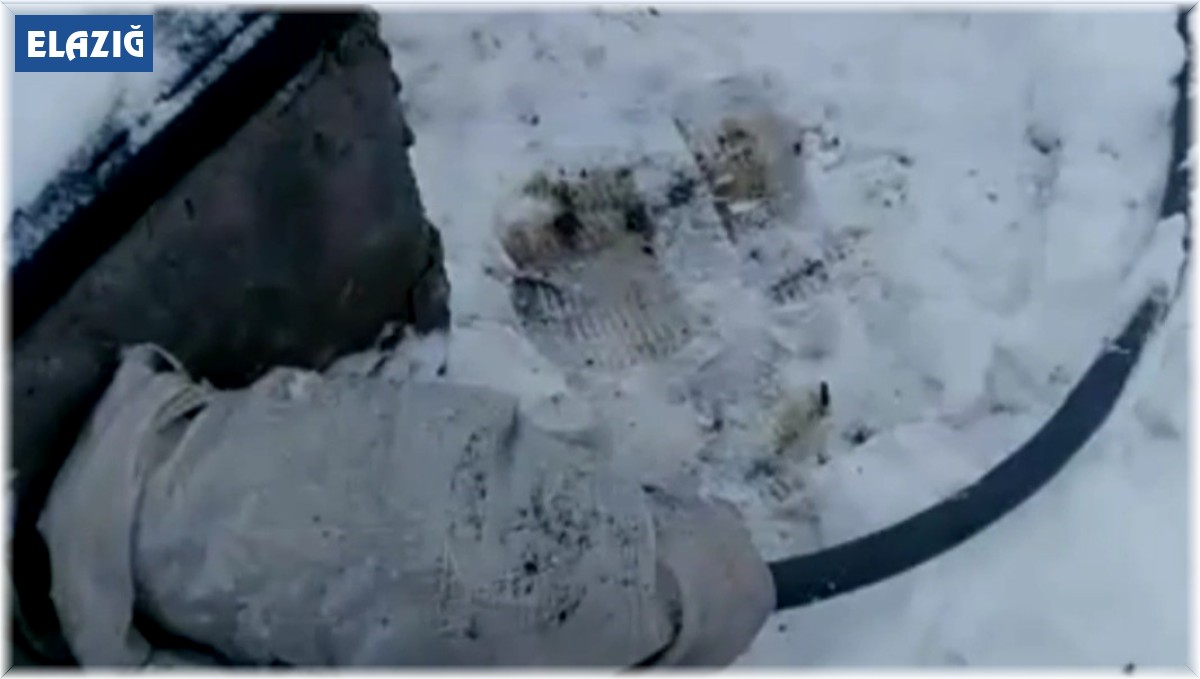 Elazığ'da su şebekleri dondu