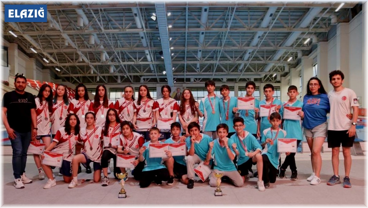 Elazığ'da su topu takımlarından yeni başarı
