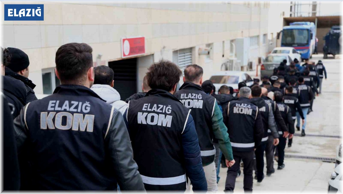 Elazığ'da suç örgütüne yönelik operasyonda gözaltına alınan 35 şüpheli adliyeye sevk edildi