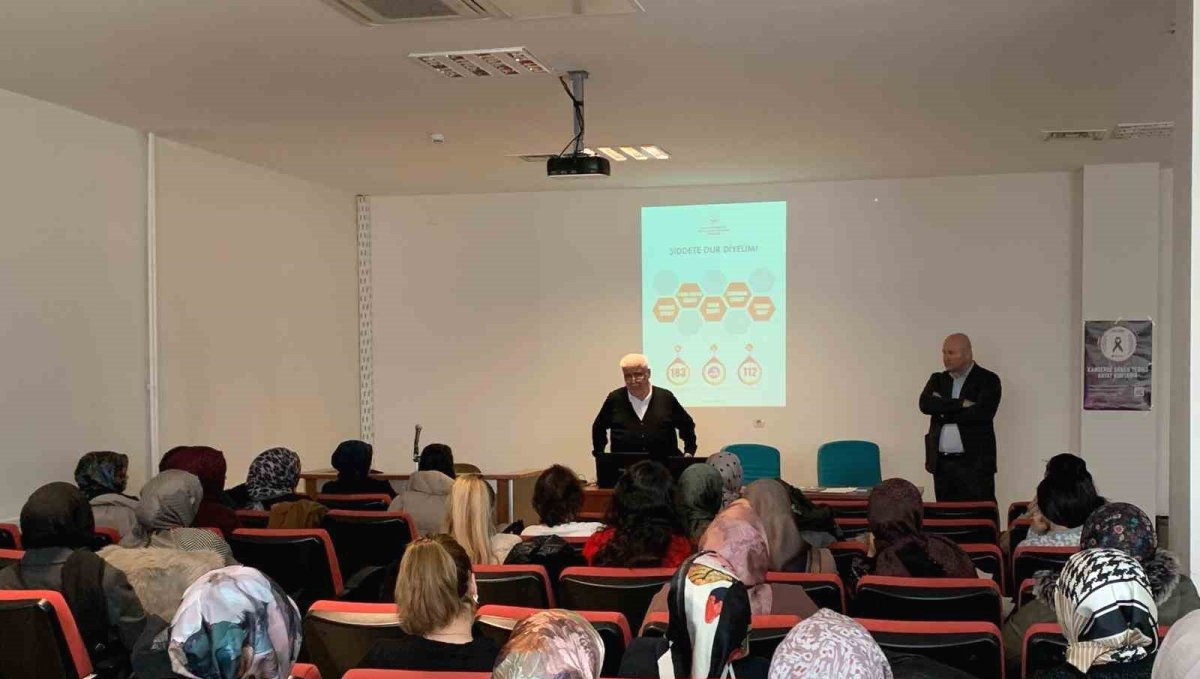 Elazığ'da tanıdan tedaviye temel yaklaşım eğitimi verildi