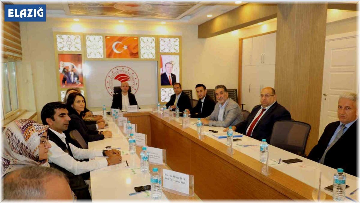 Elazığ'da tarımsal kuraklık ele alındı