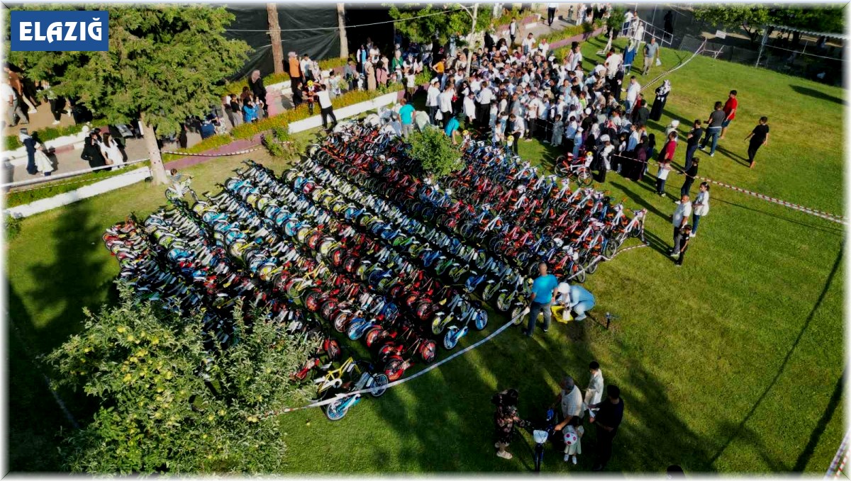 Elazığ'da toplu sünnet töreni