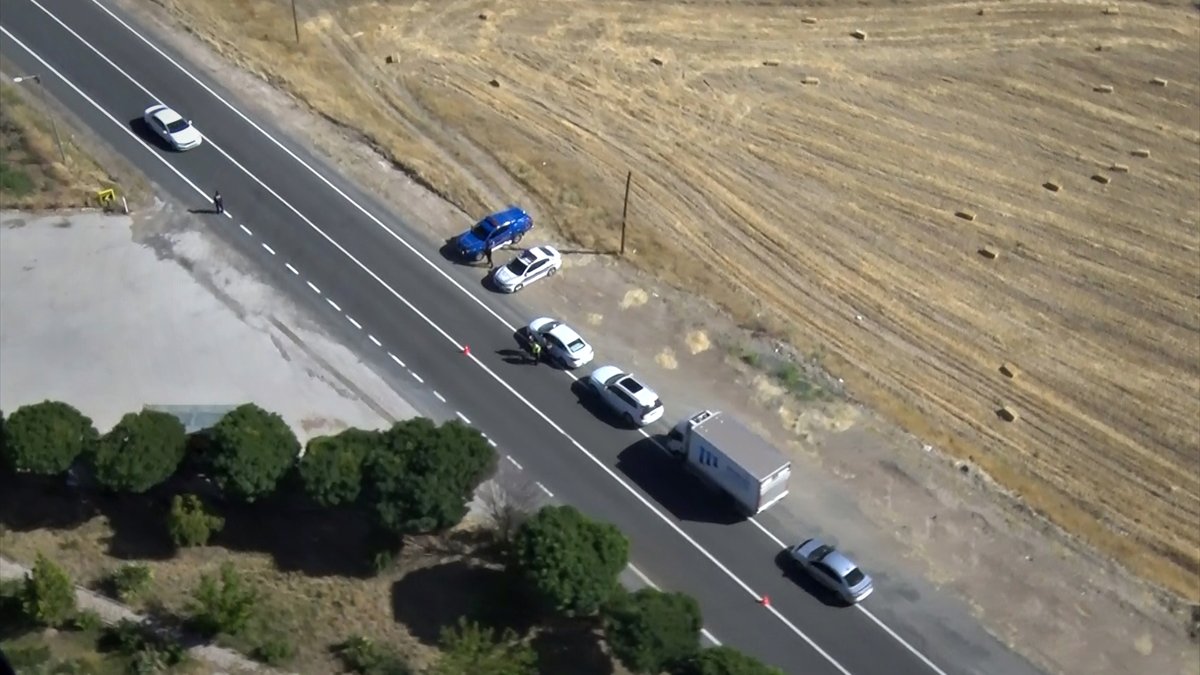 Elazığ'da trafik, bayram tatilinin son gününde havadan denetlendi