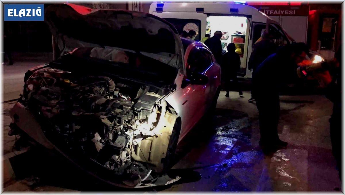 Elazığ'da trafik kazası: 1 yaralı