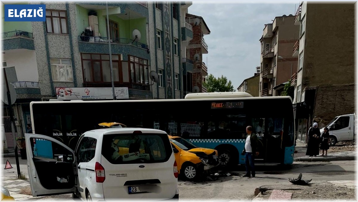 Elazığ'da trafik kazası: 1 yaralı