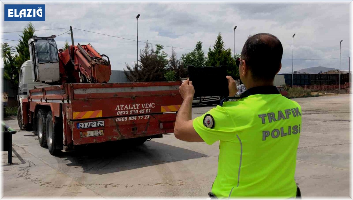 Elazığ'da trafik kazası: 1 yaralı