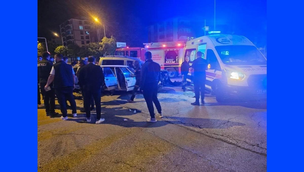 Elazığ'da trafik kazası: 3 yaralı