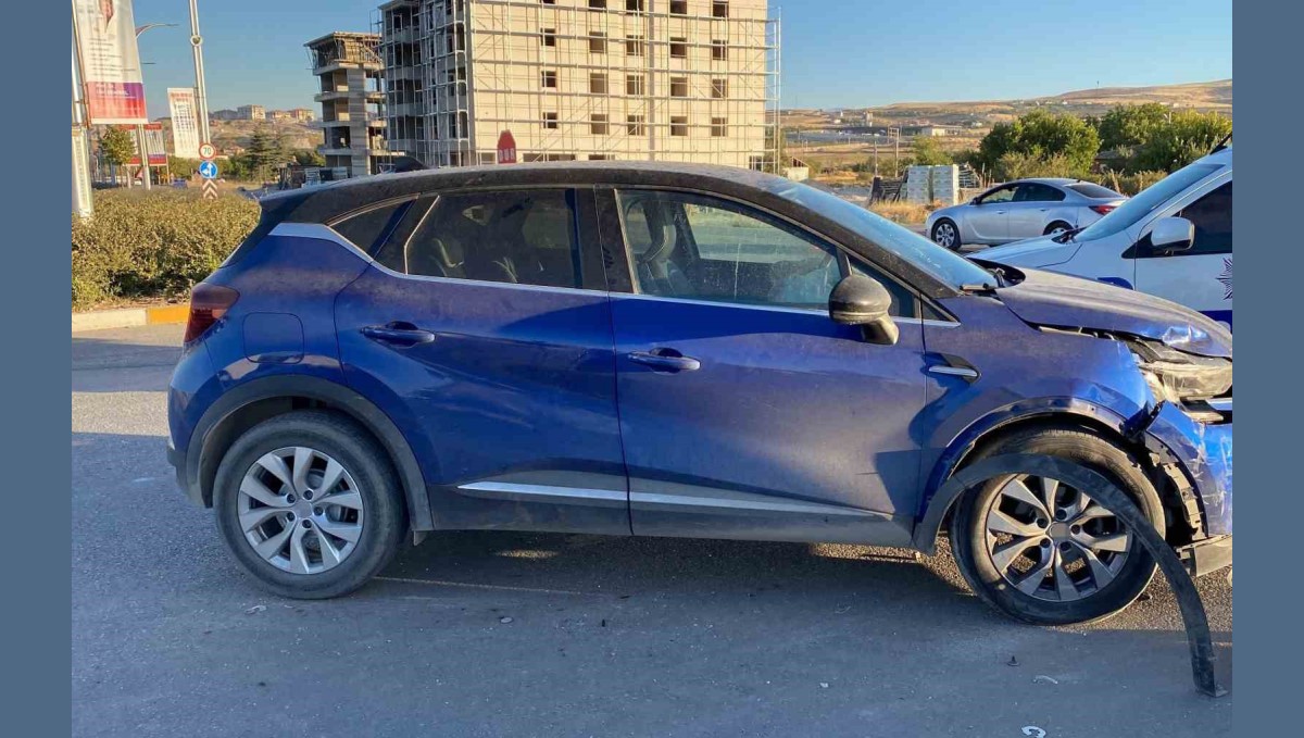 Elazığ'da trafik kazası: 3 yaralı