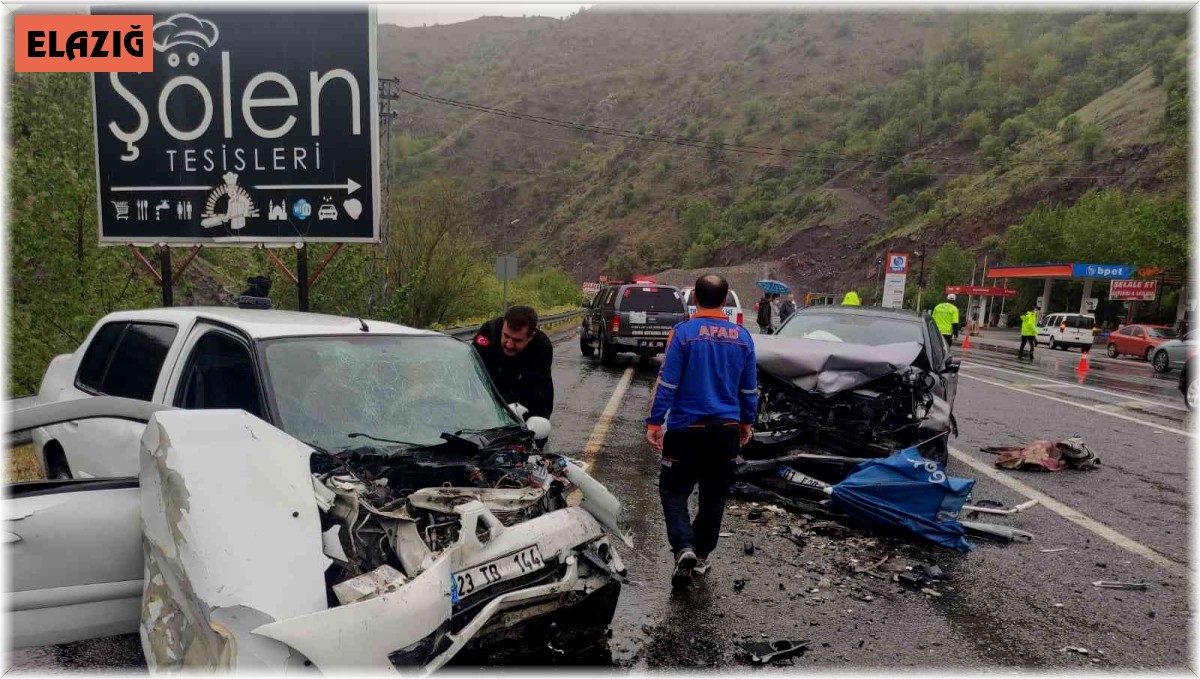 Elazığ'da trafik kazası: 4 yaralı