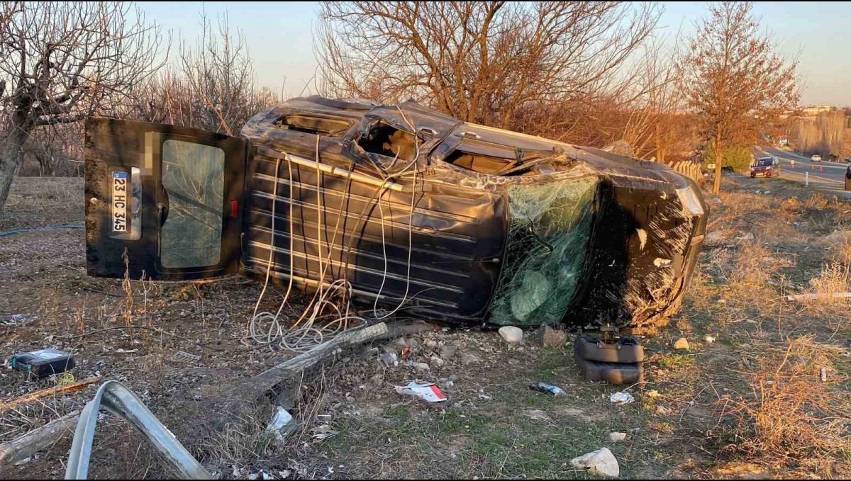 Elazığ'da trafik kazası: 5 yaralı