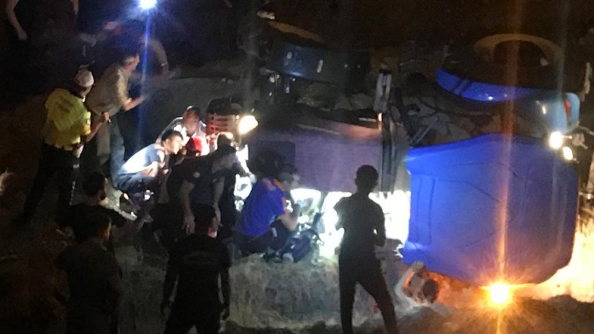 Elazığ'da traktörün altında kalan sürücü hayatını kaybetti