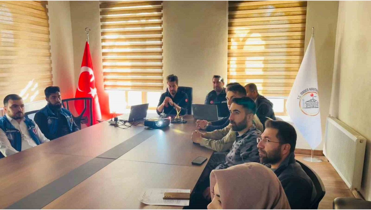 Elazığ'da Türkiye afet müdahale planı toplantısı